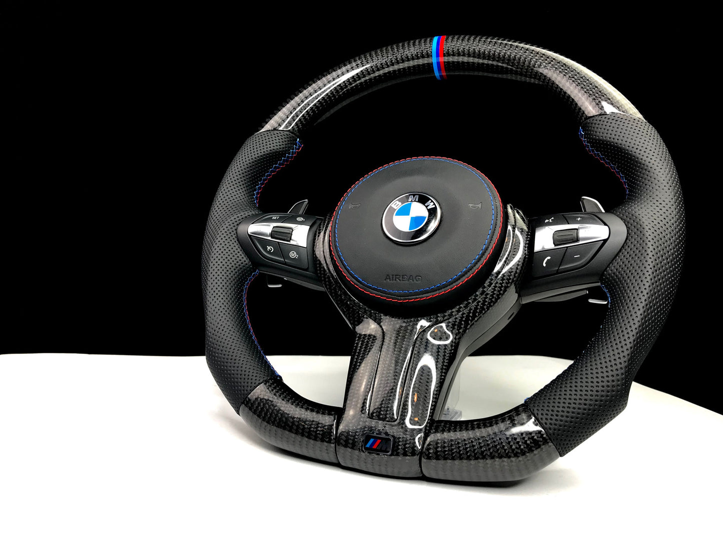Volante BMW carbono