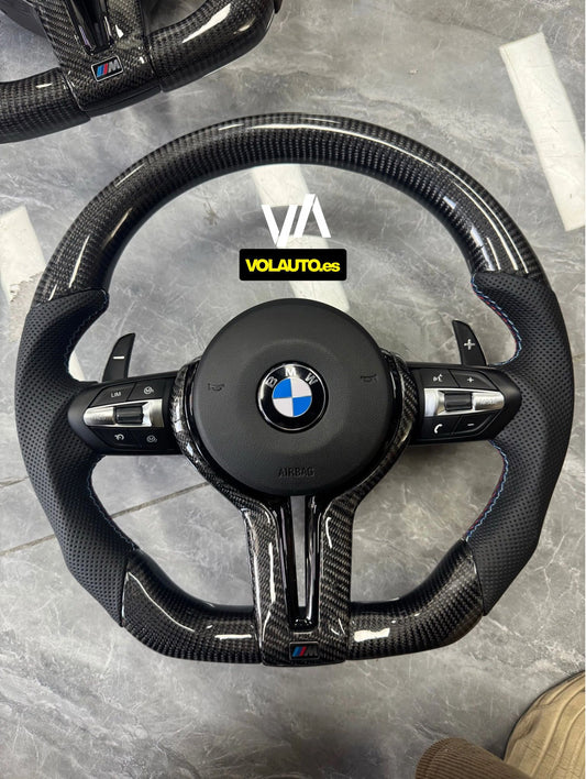 Volante BMW carbono