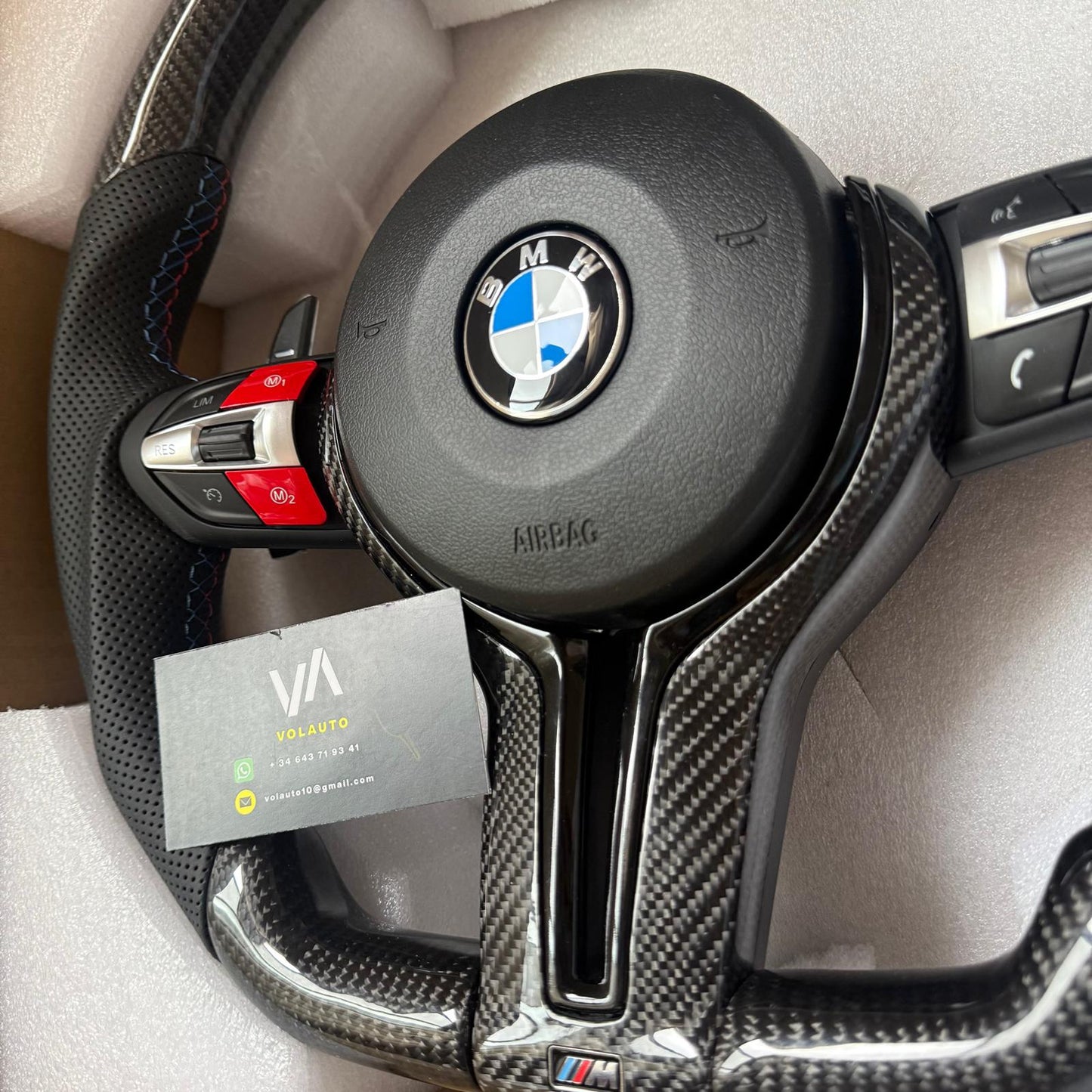 Volante BMW carbono