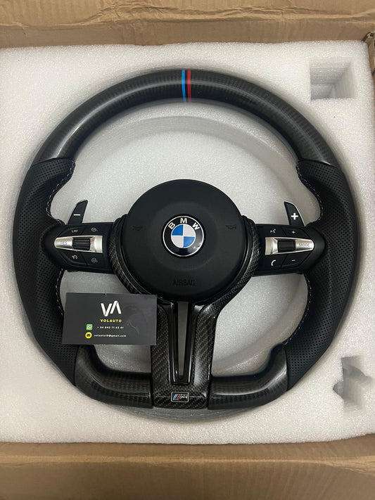 Volante BMW carbono