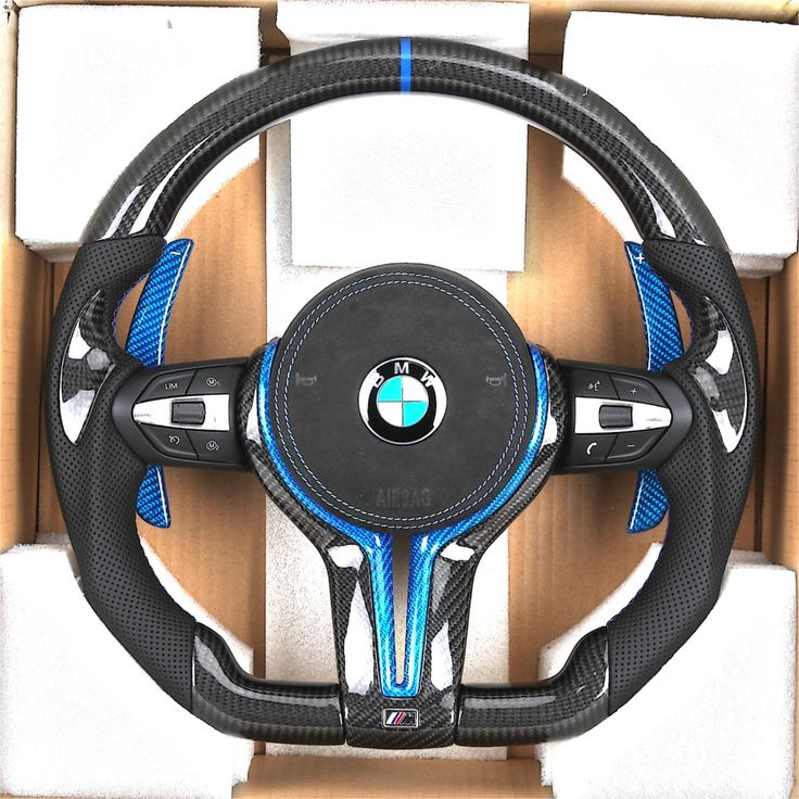 Volante BMW carbono