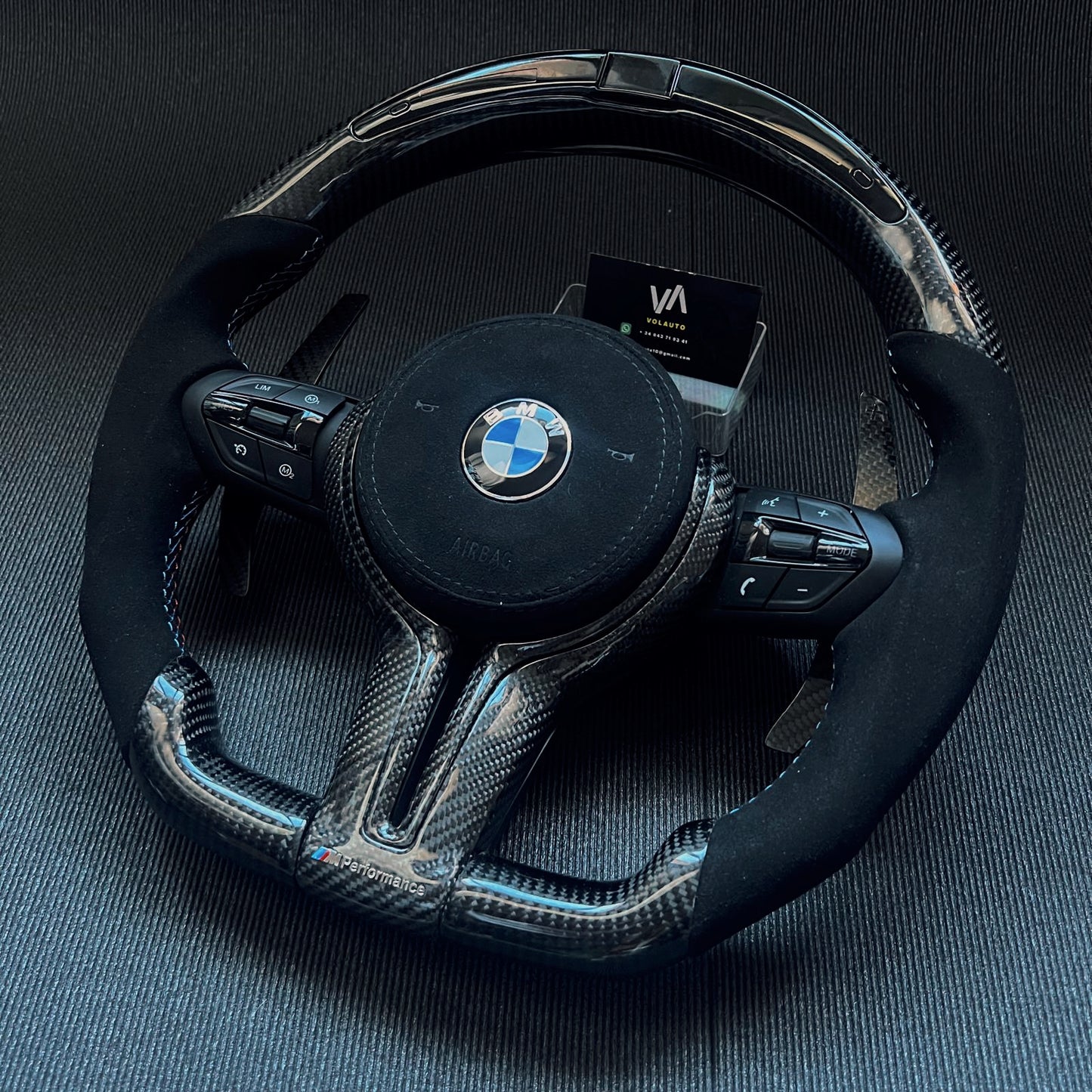 Volante BMW carbono